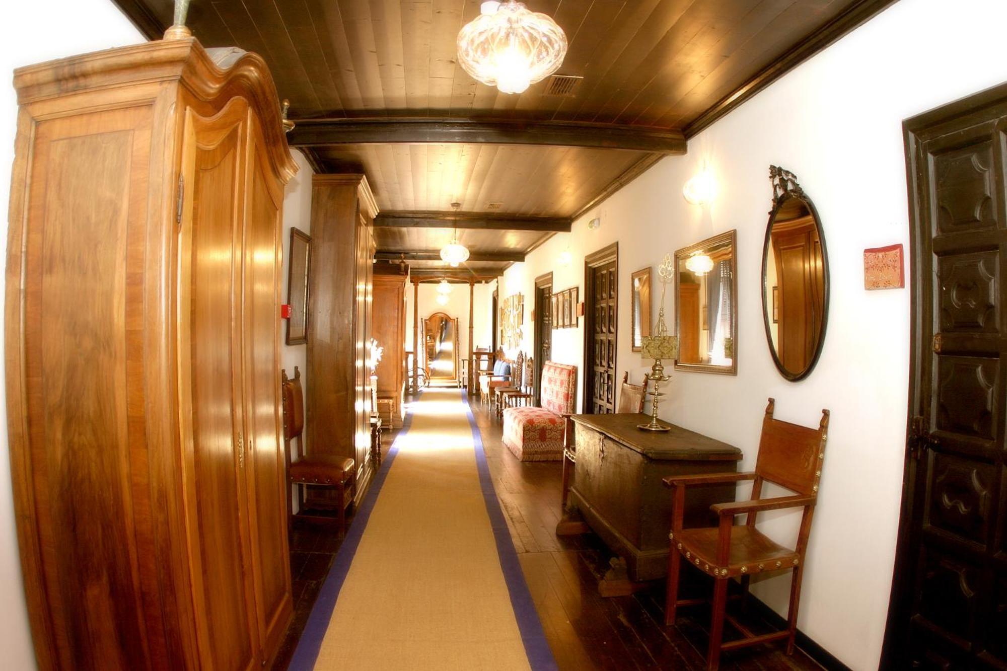 Hotel Monumento Pazo Do Castro オ・バルコ・デ・バルデオーラス エクステリア 写真