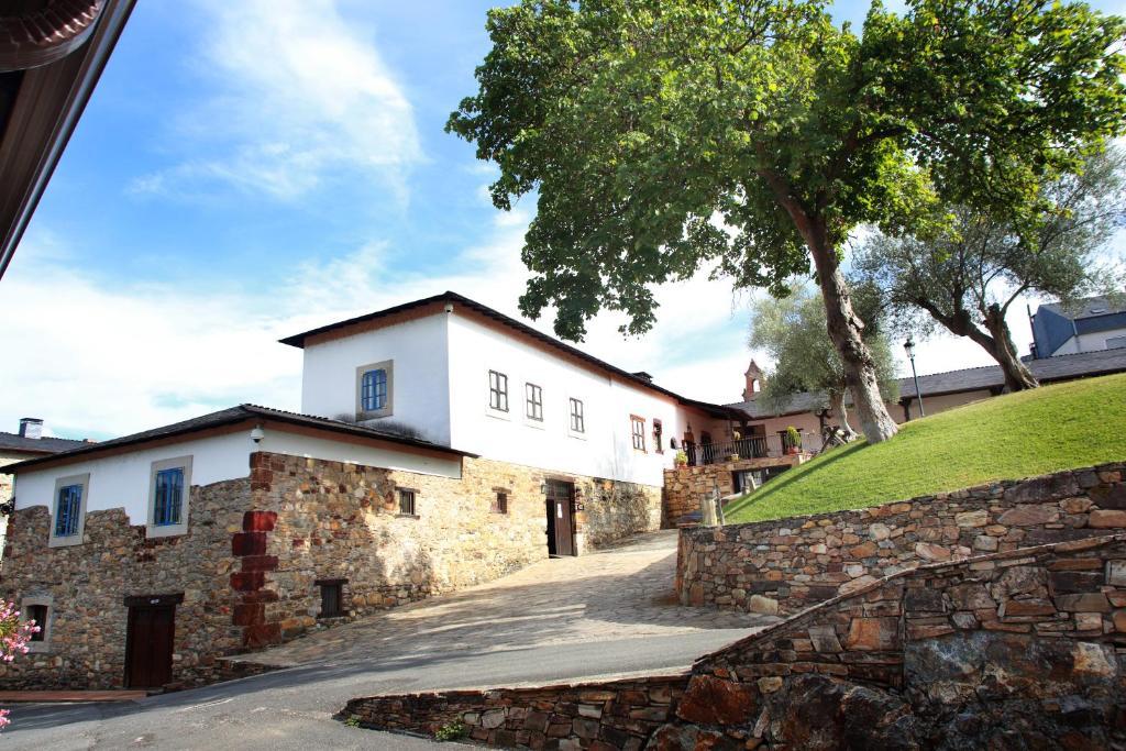 Hotel Monumento Pazo Do Castro オ・バルコ・デ・バルデオーラス エクステリア 写真