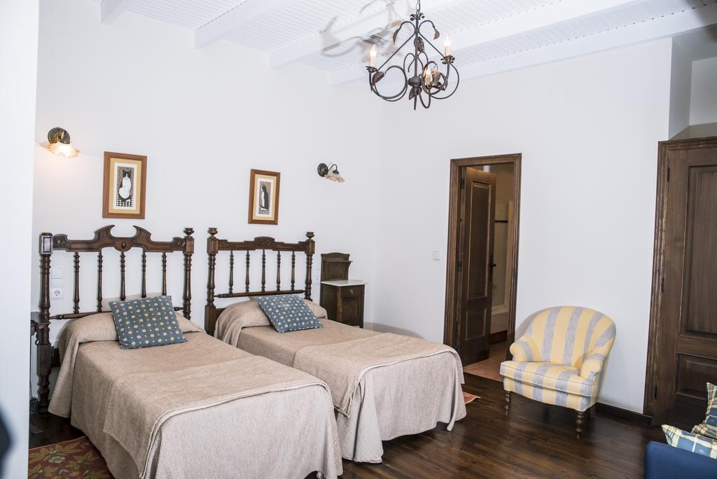 Hotel Monumento Pazo Do Castro オ・バルコ・デ・バルデオーラス エクステリア 写真